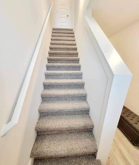 Apartment Brand New House In Pensacola,Ev Connector Available